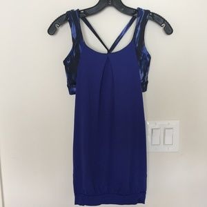 Lululemon top blue